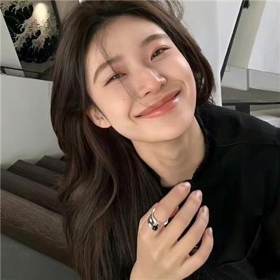 美元本质海报